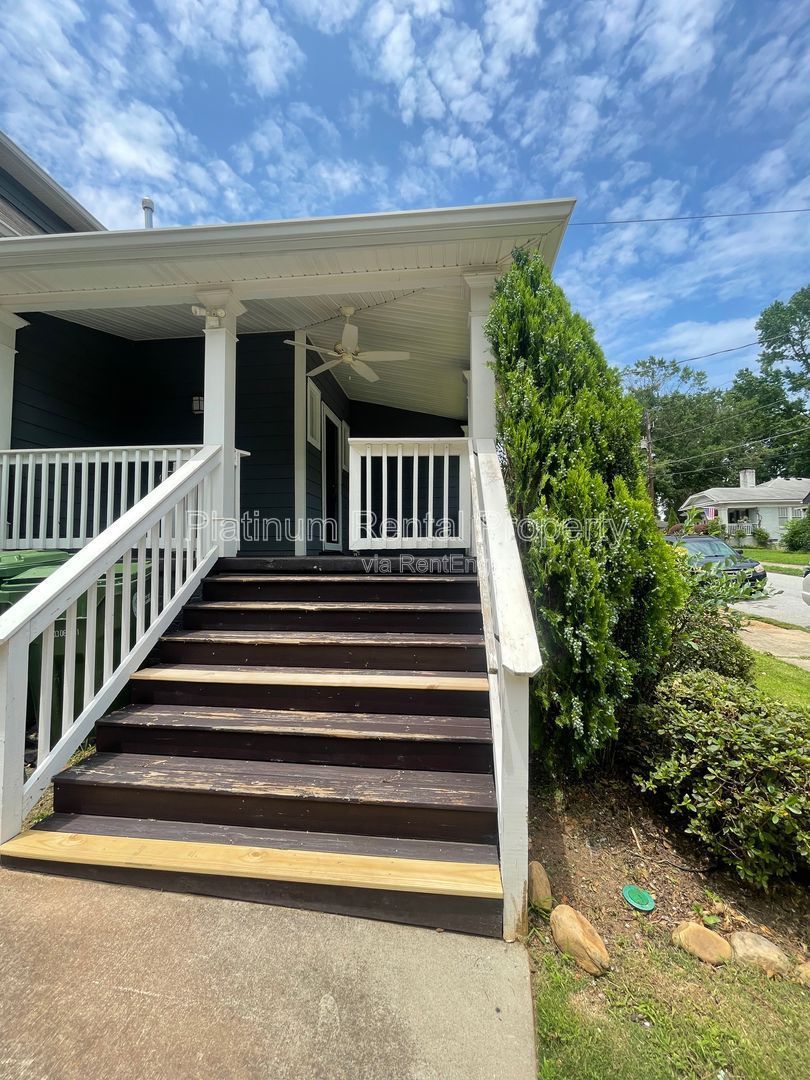 LOCATION, LOCATION, LOCATION! Beautiful 5 bedroom home with classic charm by Platinum Property Management Services, Inc. property image