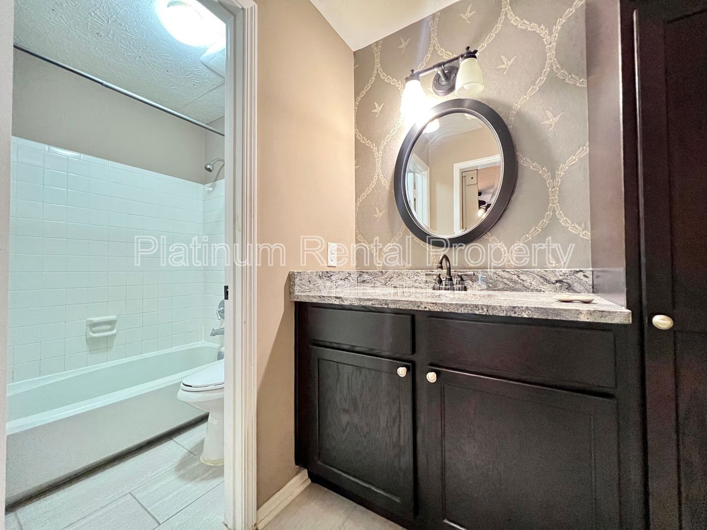 1107 Countryside Pl property image