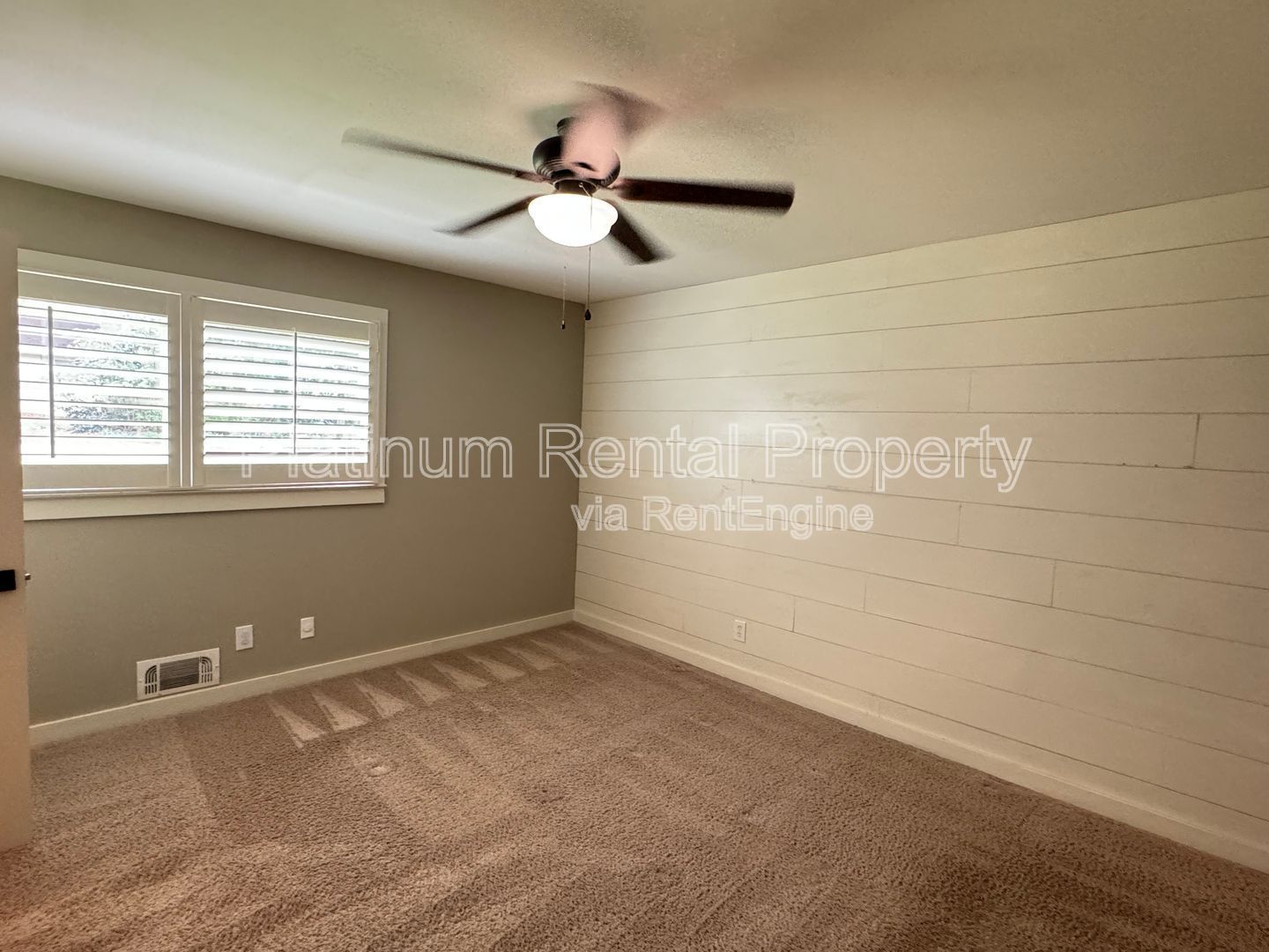 Amazing 3 Bedroom Ranch home in Alpharetta with a POOL for rent by Platinum Property Management Services, Inc. property image