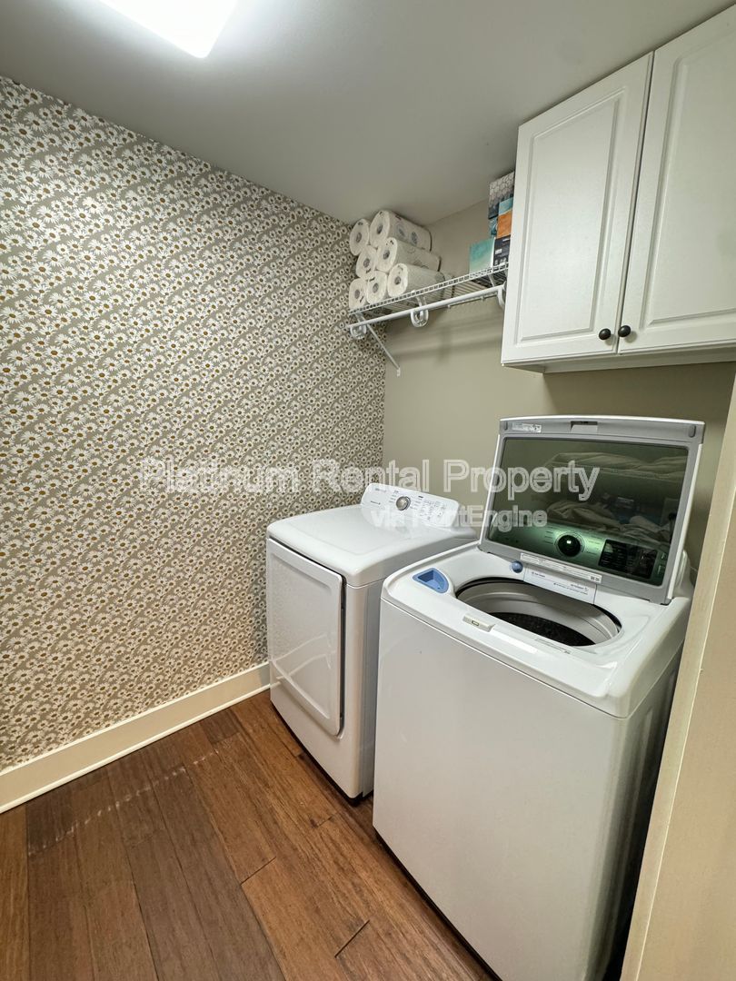 Amazing 3 Bedroom Ranch home in Alpharetta with a POOL for rent by Platinum Property Management Services, Inc. property image