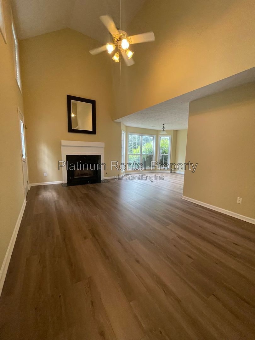 Fabulous, 2 bedroom home in desirable Avensong, by Platinum Property Management Services, Inc. property image