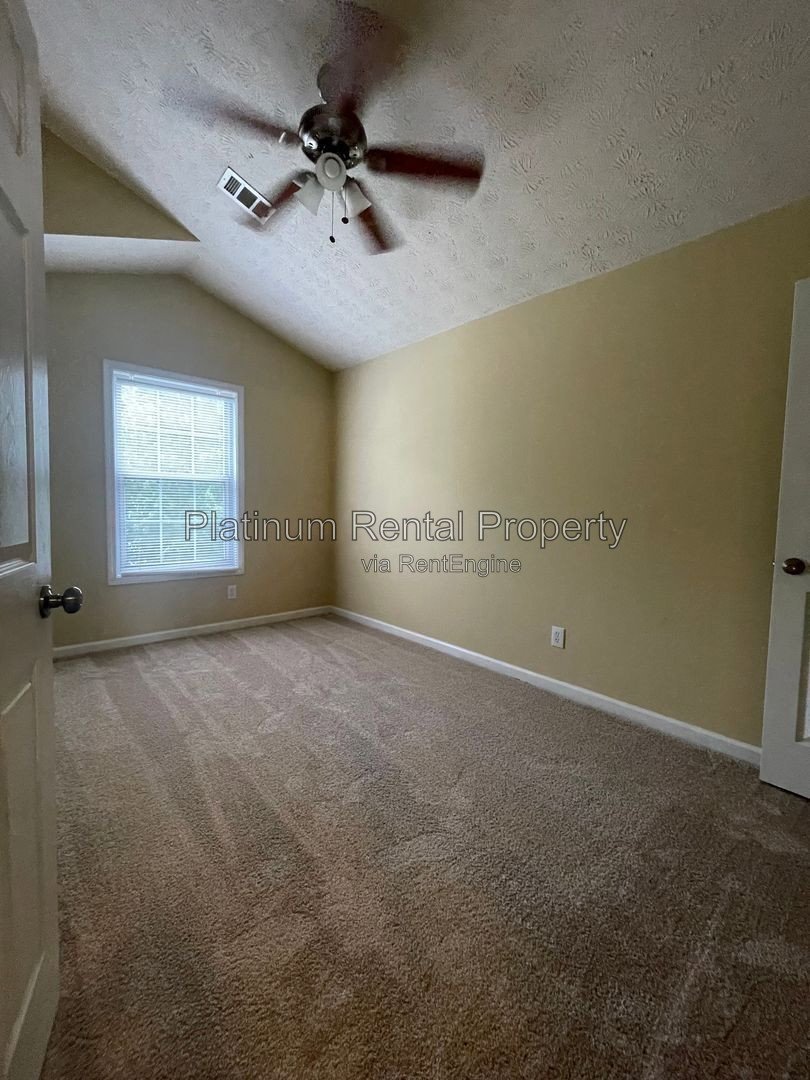 Fabulous, 2 bedroom home in desirable Avensong, by Platinum Property Management Services, Inc. property image
