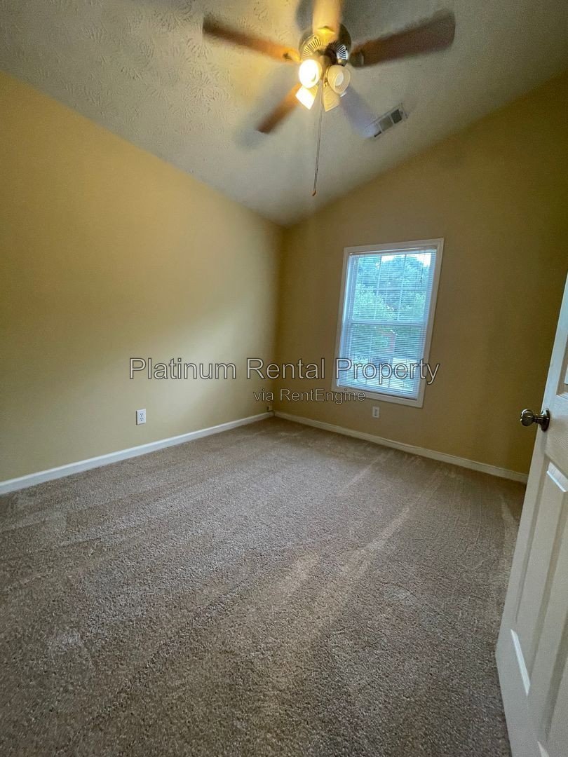 Fabulous, 2 bedroom home in desirable Avensong, by Platinum Property Management Services, Inc. property image