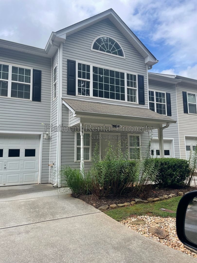 Two bedroom townhome in the most peaceful Dahlonega setting by Platinum Property Management Services, Inc. property image