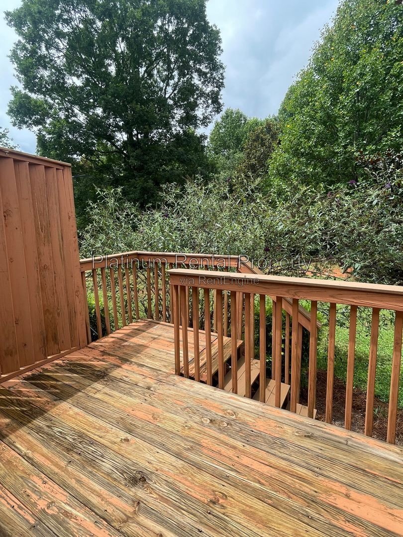 Two bedroom townhome in the most peaceful Dahlonega setting by Platinum Property Management Services, Inc. property image