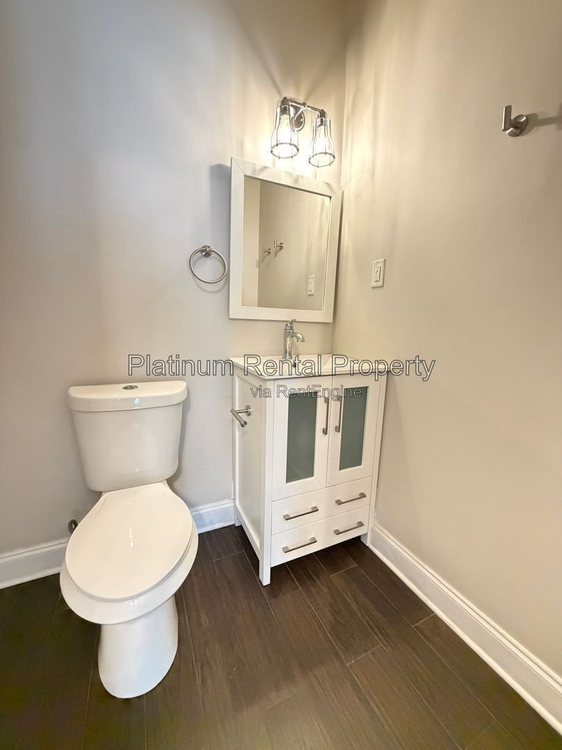 Beautiful 3 Bedroom Townhome in Amazing Atlantic Station location for rent by Platinum Property Management Services, Inc. property image