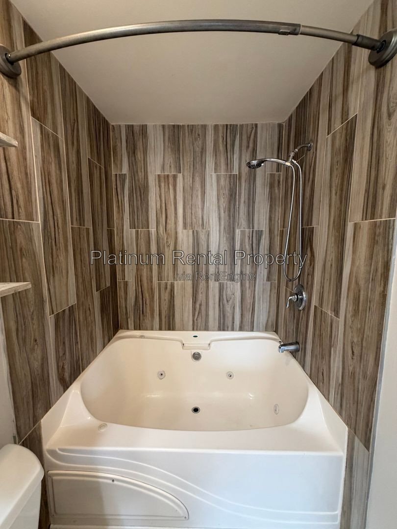 Beautiful 3 Bedroom Townhome in Amazing Atlantic Station location for rent by Platinum Property Management Services, Inc. property image