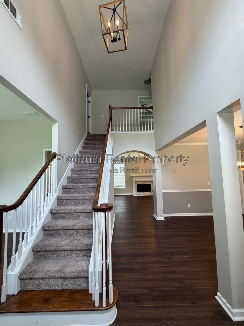 Elegant and Spotless Brick 4 bedroom home in South Forsyth by Platinum Property Management Services, Inc. property image