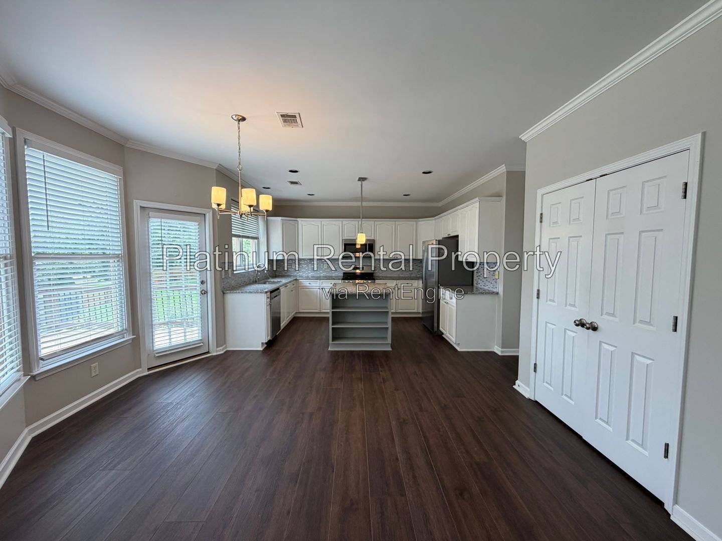 Elegant and Spotless Brick 4 bedroom home in South Forsyth by Platinum Property Management Services, Inc. property image