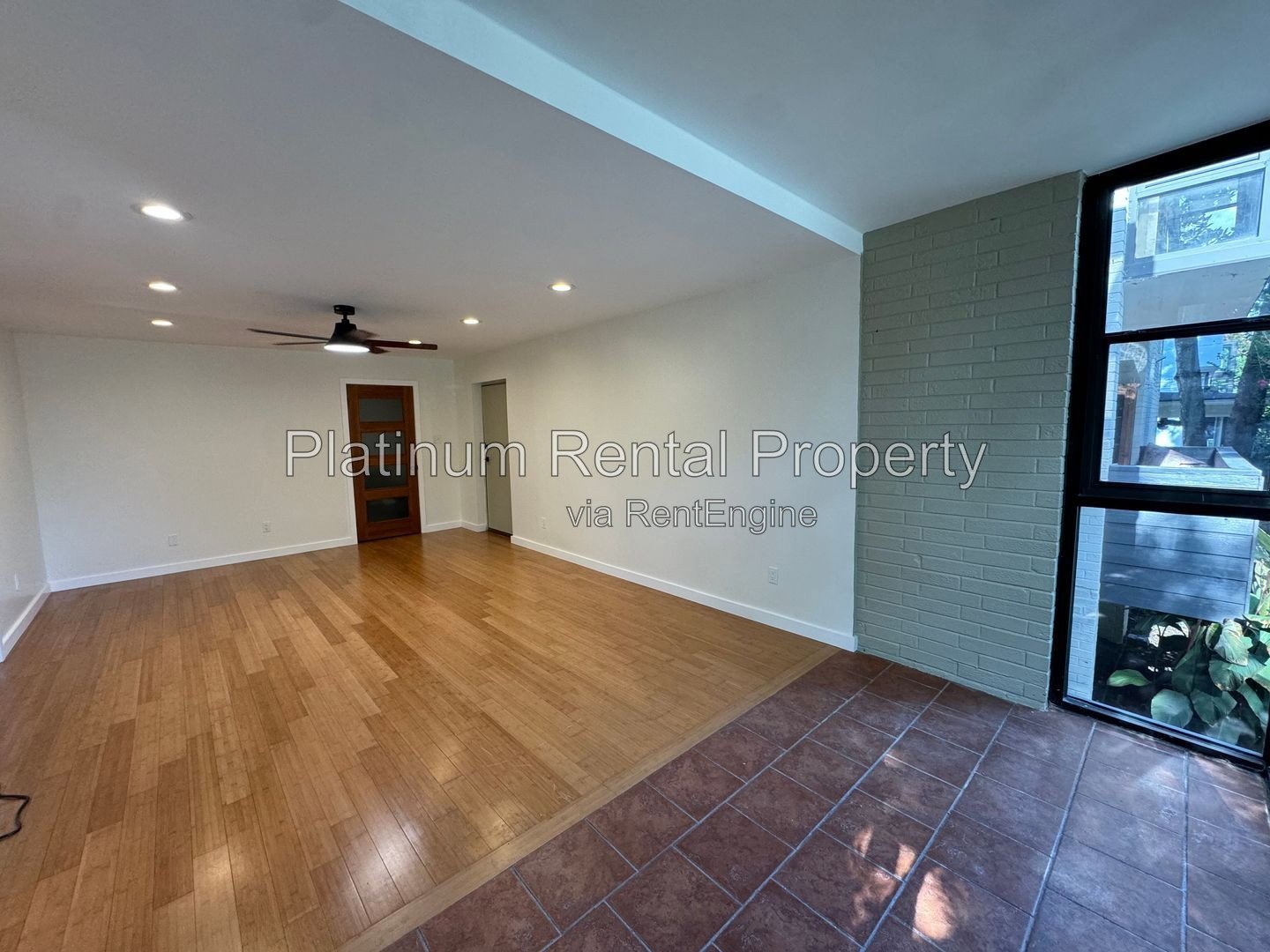 1 Bedroom condo in AMAZING midtown location by Platinum Property Management Services, Inc. property image