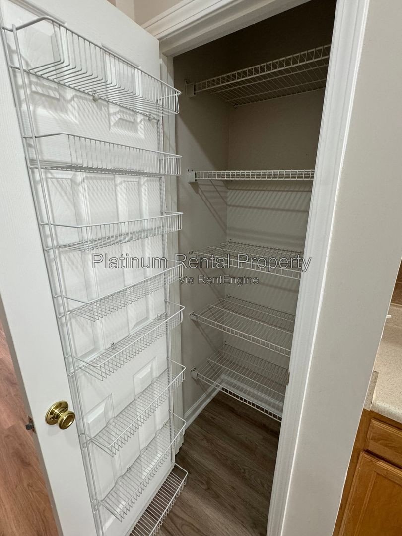 Spotless END Unit 3 Bedroom Townhome in Atlanta by Platinum Property Management Services, Inc. property image