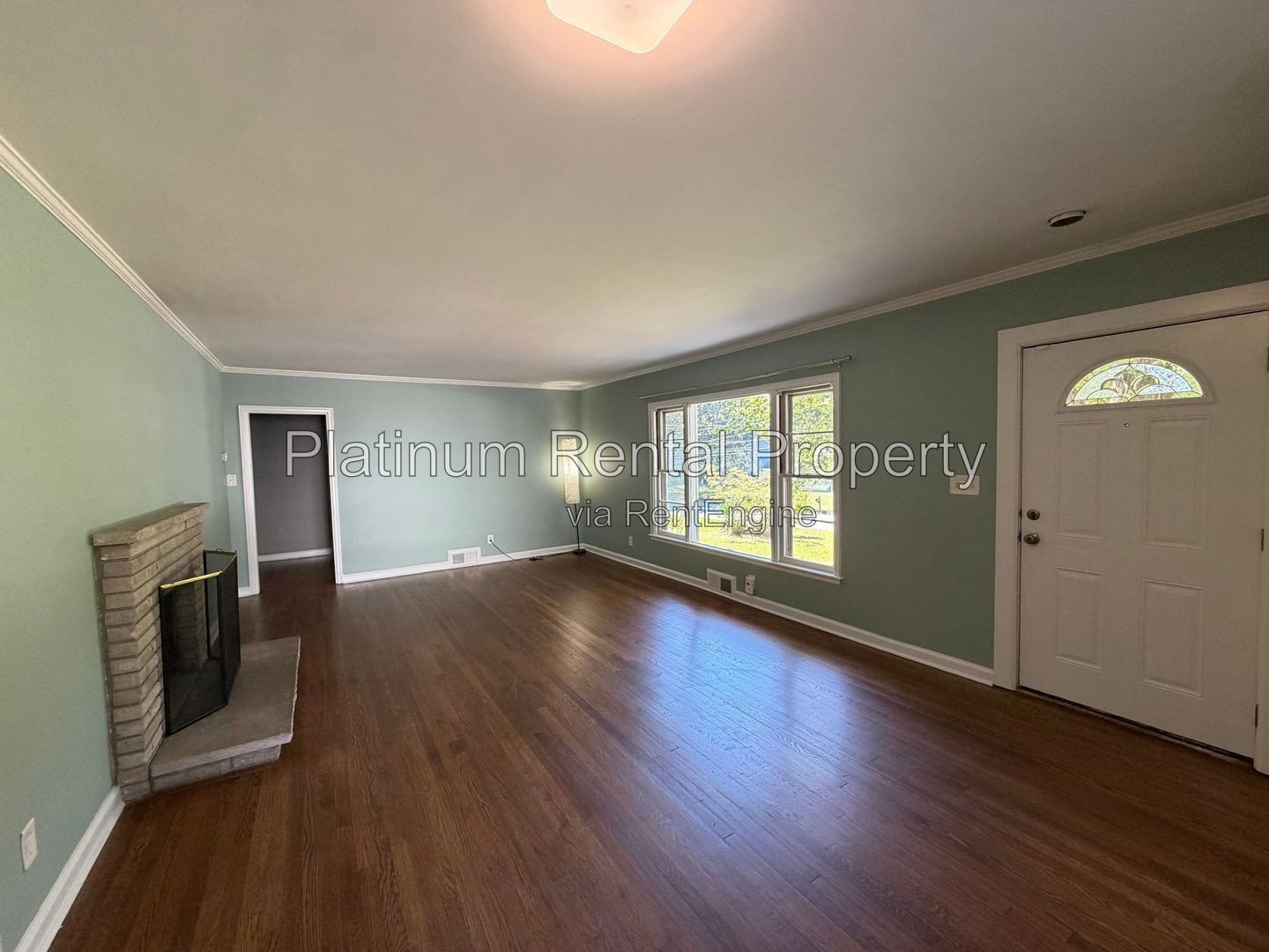 Updated 4 bedroom Brick Ranch home for rent in Atlanta by Platinum Property Management Services, Inc. property image