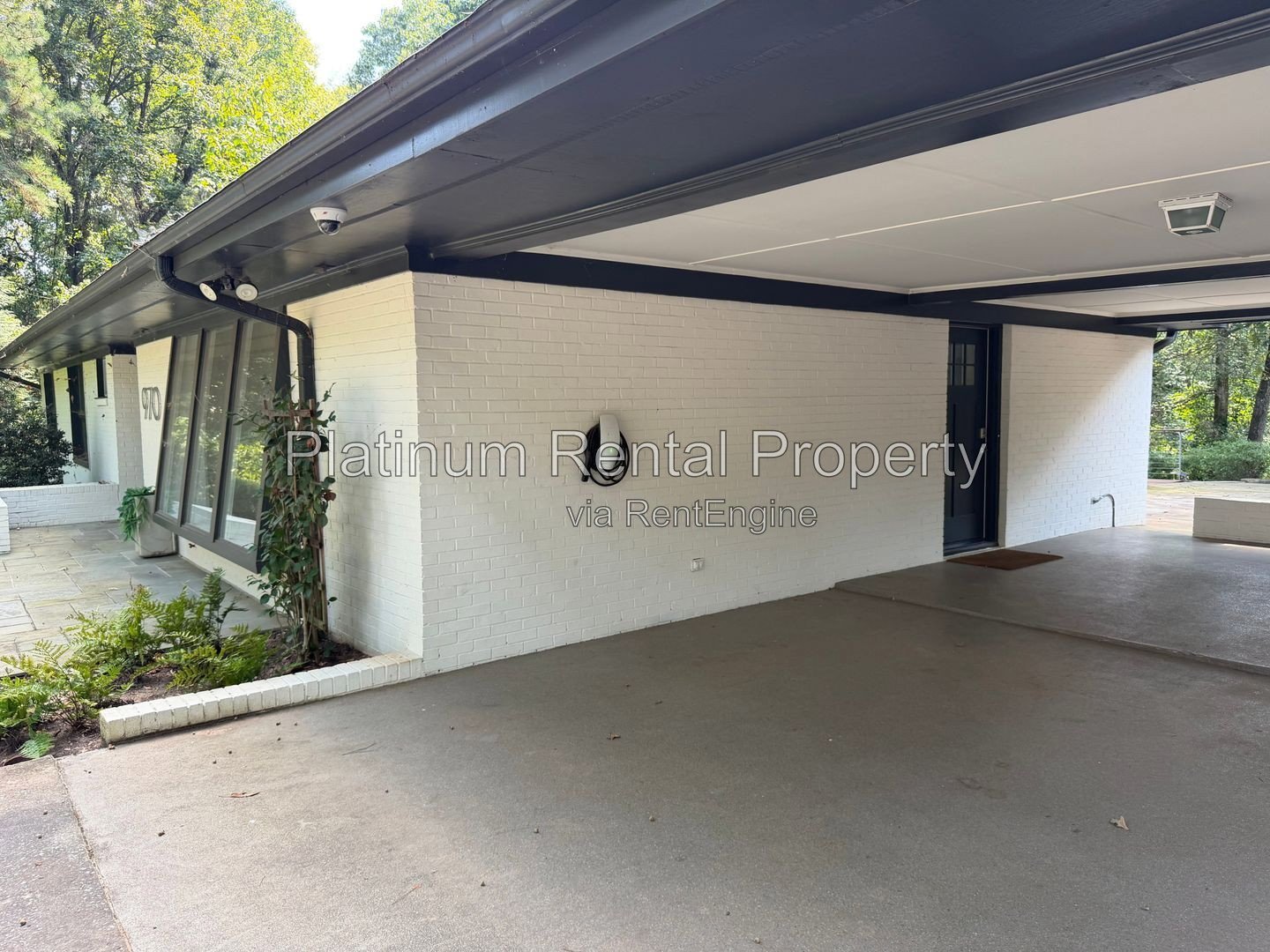 Amazing, updated 4 bedroom home in unbeatable Buckhead location by Platinum Property Management Services, Inc. property image
