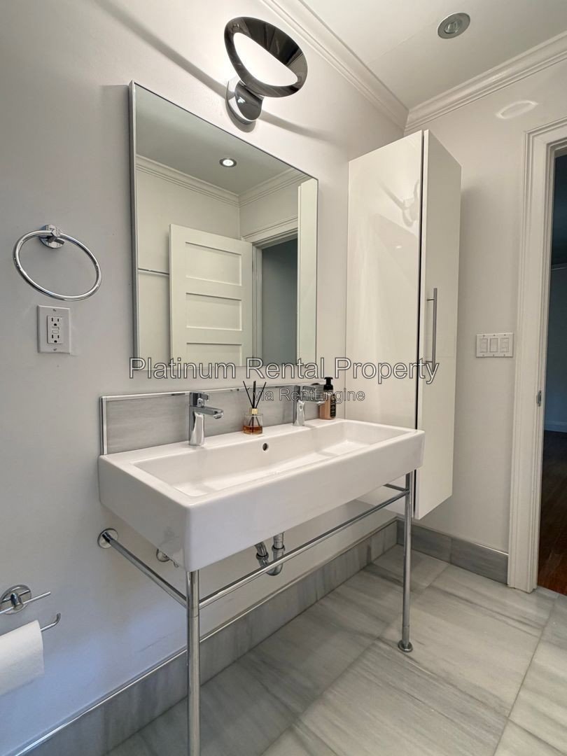 Amazing, updated 4 bedroom home in unbeatable Buckhead location by Platinum Property Management Services, Inc. property image
