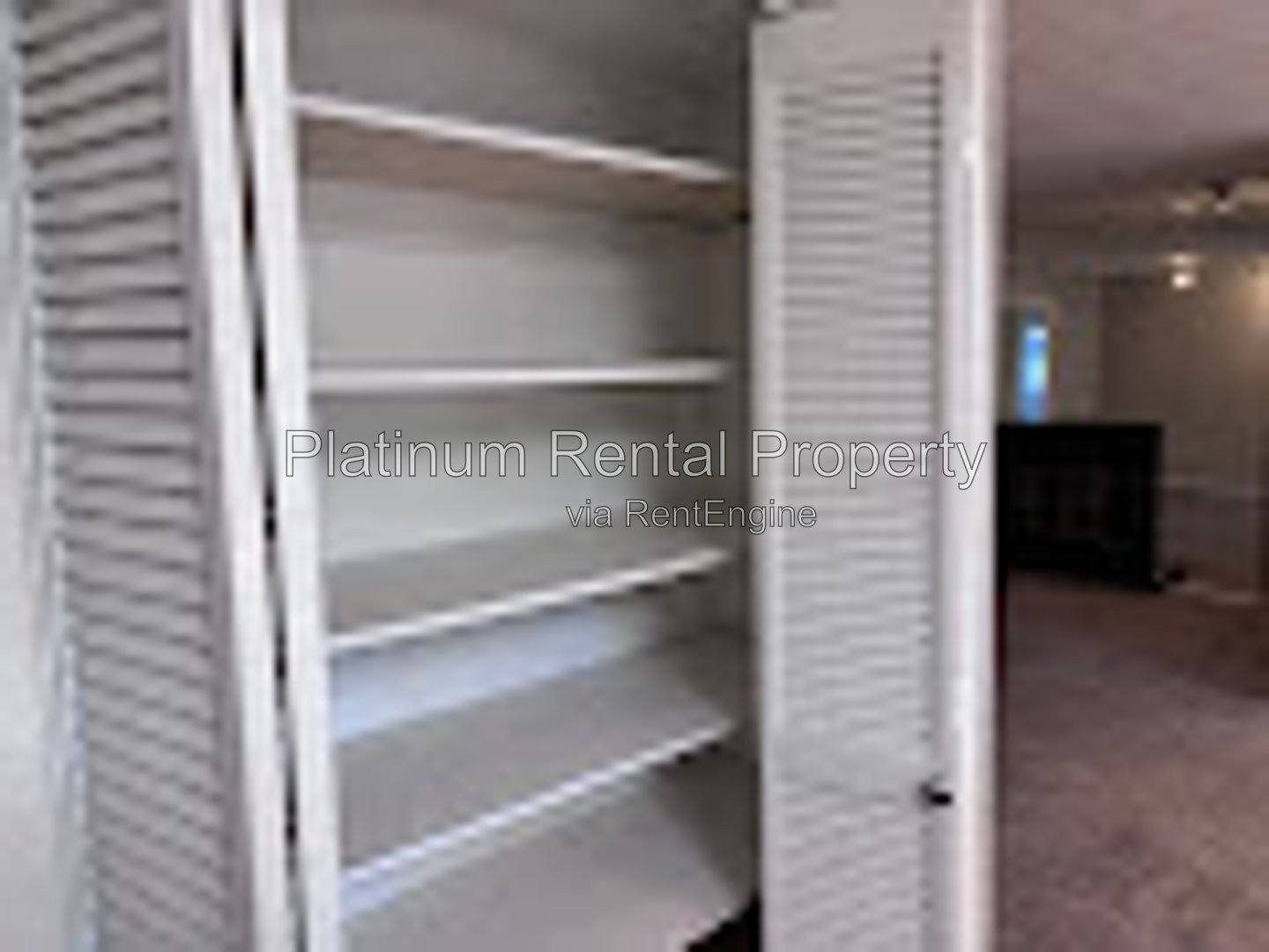 Spacious 2 bedroom/2 bathroom condo with modern updates  just minutes from The Battery by Platinum Property Management Services, Inc. property image