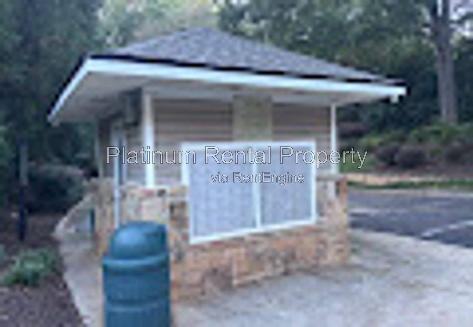 Spacious 2 bedroom/2 bathroom condo with modern updates  just minutes from The Battery by Platinum Property Management Services, Inc. property image