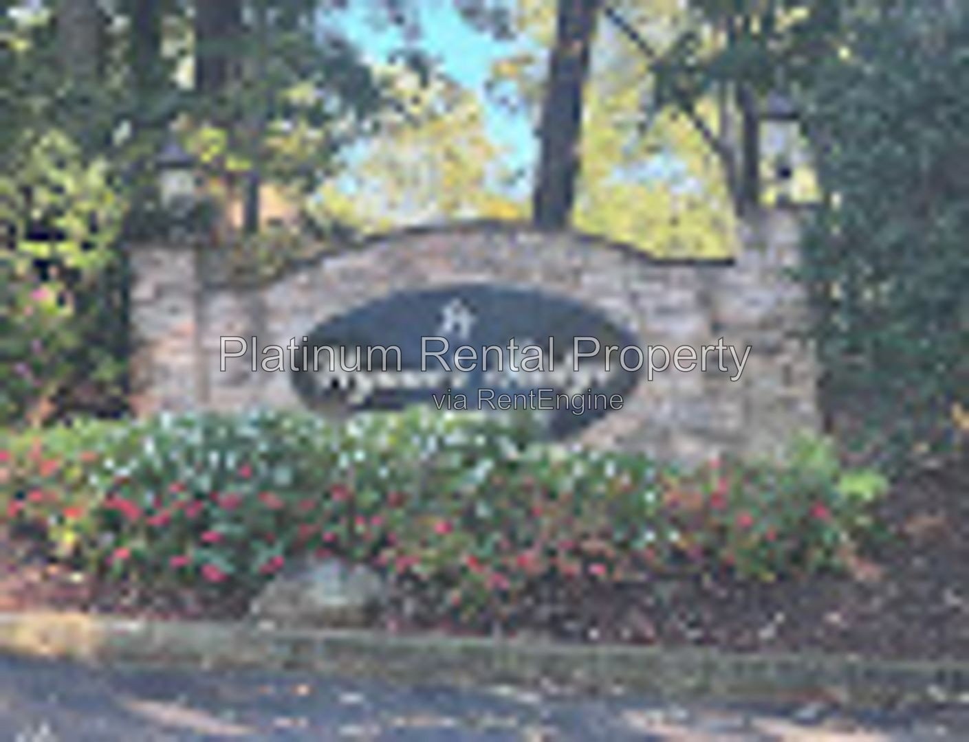 Spacious 2 bedroom/2 bathroom condo with modern updates  just minutes from The Battery by Platinum Property Management Services, Inc. property image
