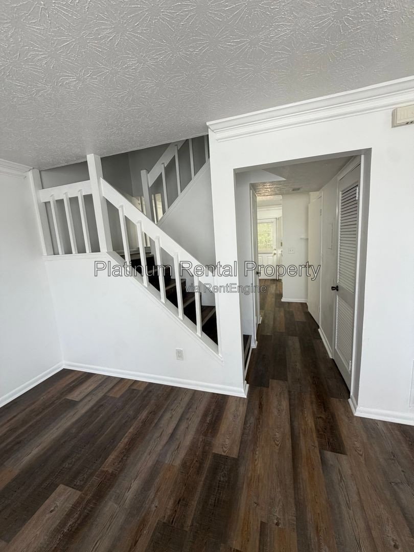 Well maintained 2 Bedroom Unit in Snellville for rent by Platinum Property Management Services, Inc. property image