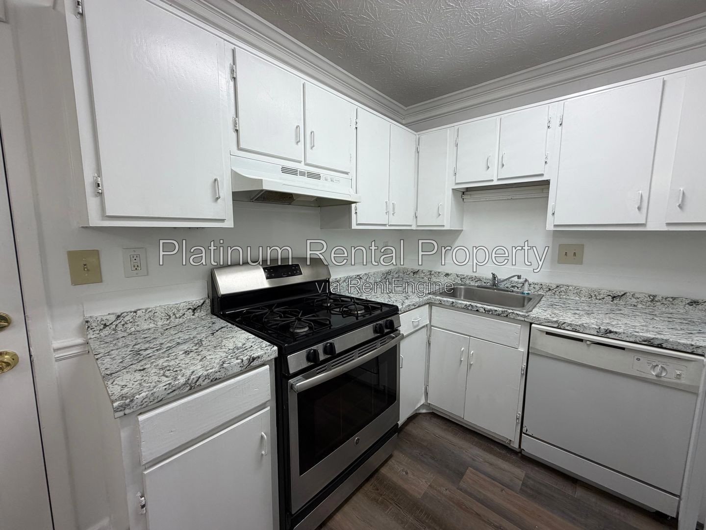 Well maintained 2 Bedroom Unit in Snellville for rent by Platinum Property Management Services, Inc. property image