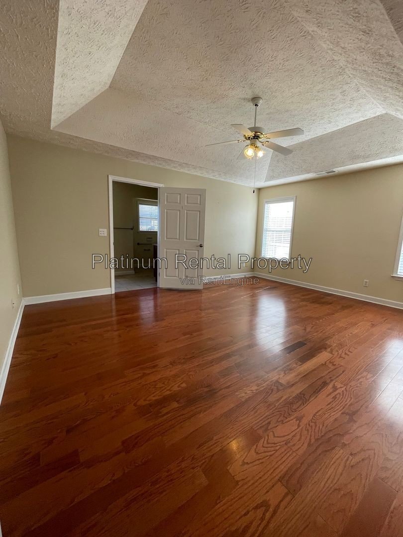 Fabulous, 3 bedroom ranch in desirable Dallas community by Platinum Property Management Services, Inc. property image