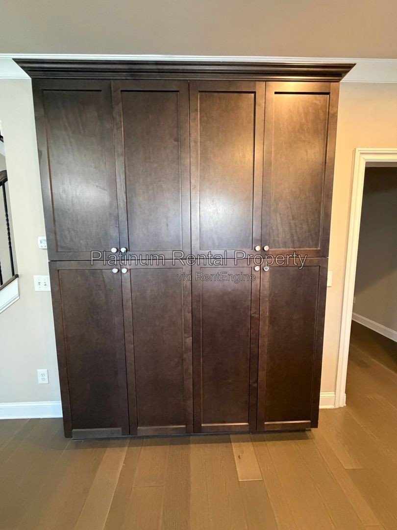 Beautiful 4 bedroom Alpharetta Home For Rent by Platinum Property Management Services, Inc property image