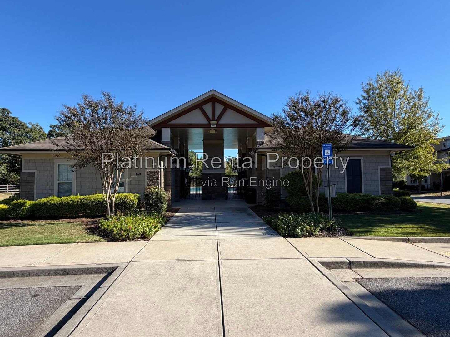 Beautiful 4 bedroom Alpharetta Home For Rent by Platinum Property Management Services, Inc property image
