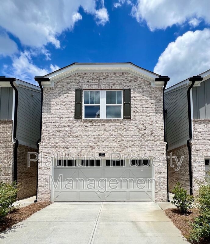 1592 Villageside Ct Lawrenceville, GA 30043 Platinum Property