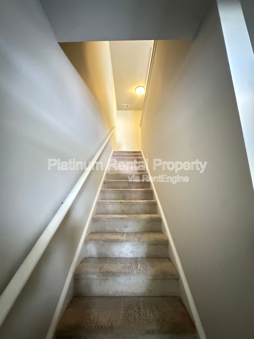 Immaculate 3 Bedroom townhome in Atlanta by Platinum Property Management Services, Inc. property image