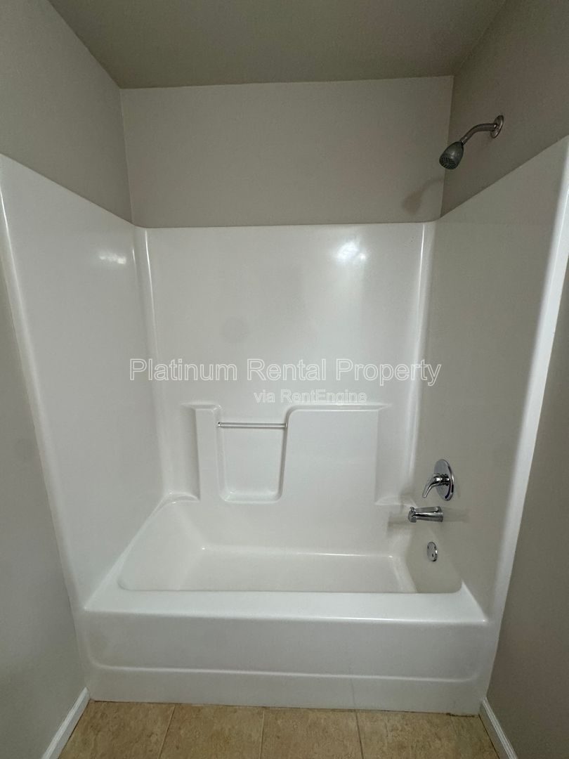 Beautiful and Spacious 5 Bedroom Dacula Home for Rent by Property Management Services, Inc. property image