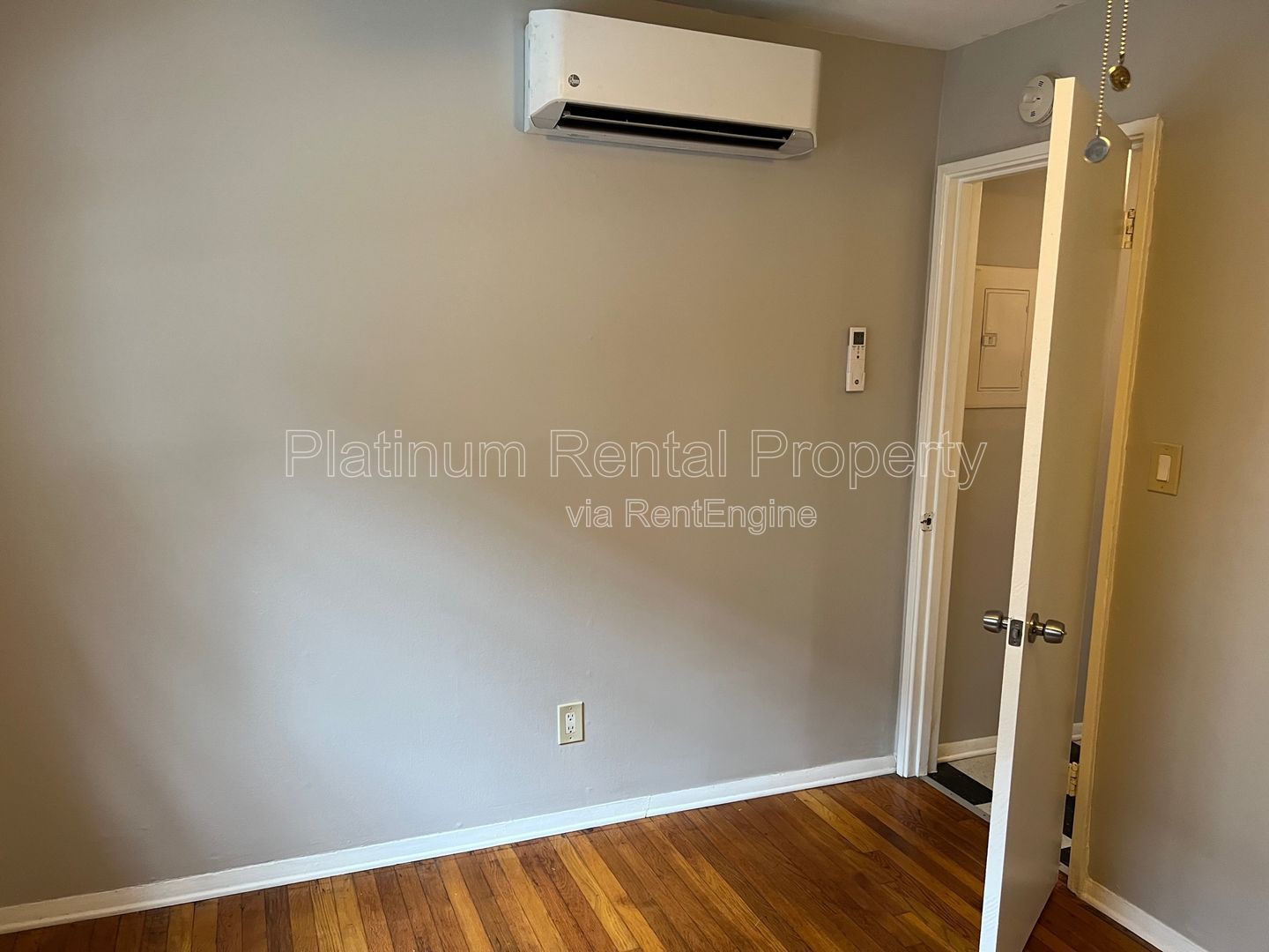 1 Bedroom Condo near Piedmont Park in Atlanta For Rent by Platinum Property Management Services, Inc. property image