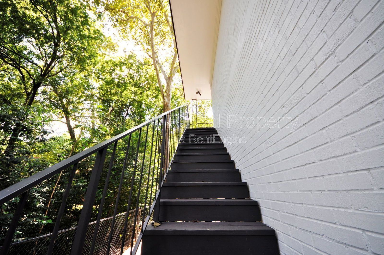 1 Bedroom Condo near Piedmont Park in Atlanta For Rent by Platinum Property Management Services, Inc. property image