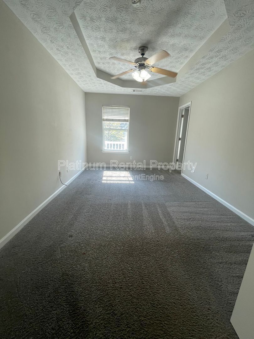 Wonderful, 3 bedroom, 2.5 bath townhome in sought after Atlanta neighborhood by Platinum Property Management Services, Inc. property image