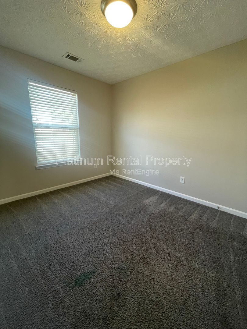 Wonderful, 3 bedroom, 2.5 bath townhome in sought after Atlanta neighborhood by Platinum Property Management Services, Inc. property image