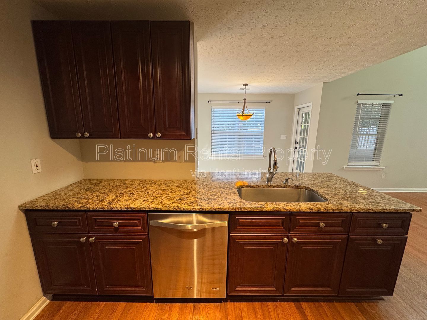 3 Bedroom Roswell/Crabapple Home For Rent by Platinum Property Management Services, Inc. property image