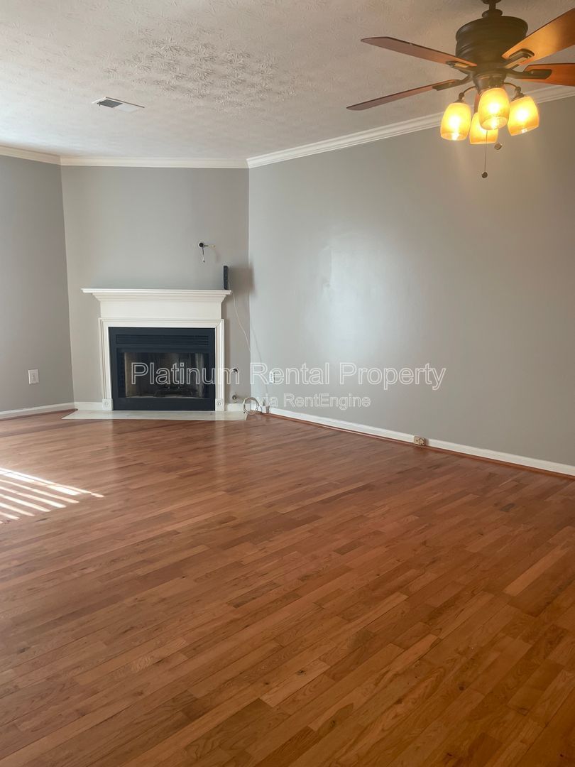 Fabulous, Atlanta/Doraville location, this well maintained 2-bedroom townhome has everything you are looking for! This home is brought to you by Platinum Property Management Services, Inc. property image