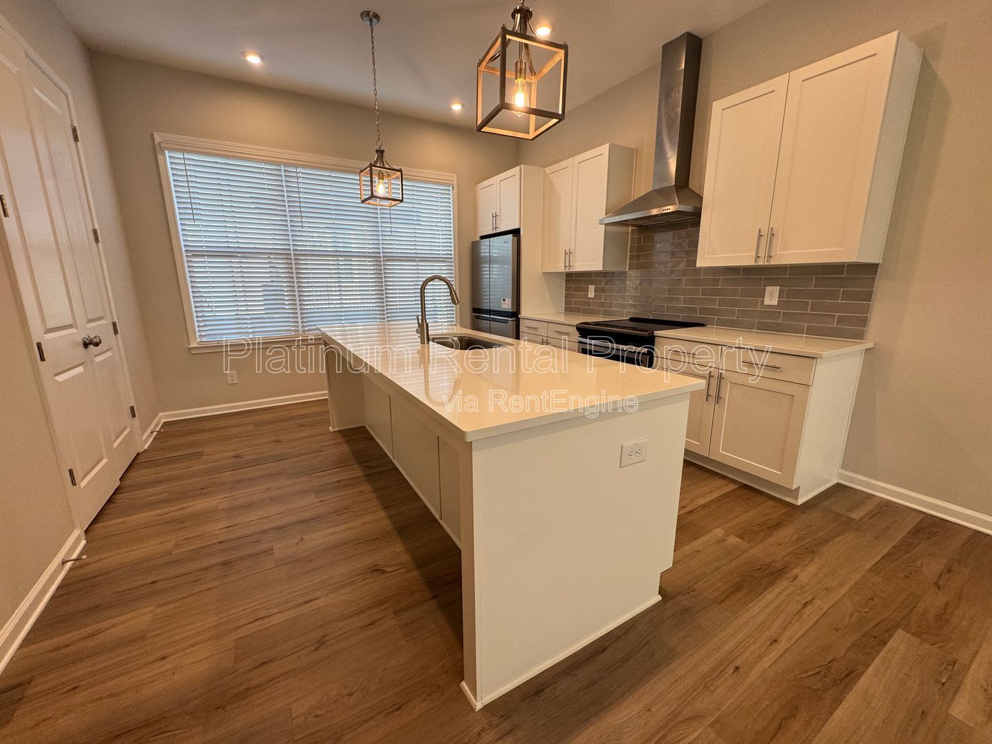 Spotless Buckhead Townhome For Rent, 2 Bedroom, 2 Bath by Platinum Property Management Services, Inc property image