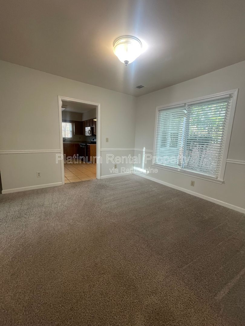 Location, location, location!  Gorgeous 3 bedroom home in desirable Roswell community by Platinum Property Management Services, Inc. property image