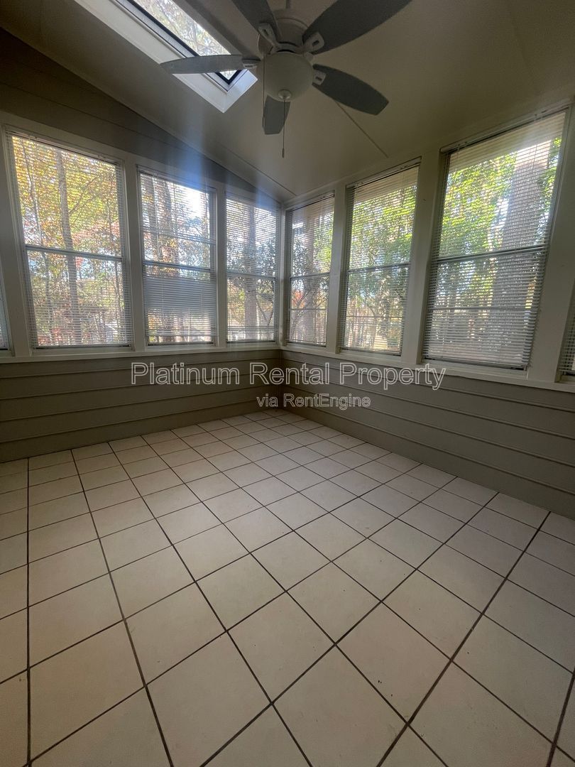 Location, location, location!  Gorgeous 3 bedroom home in desirable Roswell community by Platinum Property Management Services, Inc. property image