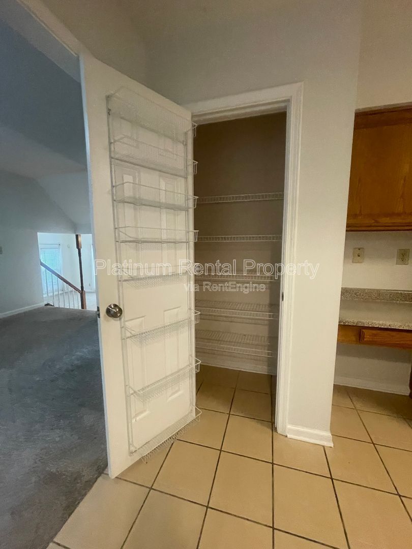 Location, location, location!  Gorgeous 3 bedroom home in desirable Roswell community by Platinum Property Management Services, Inc. property image