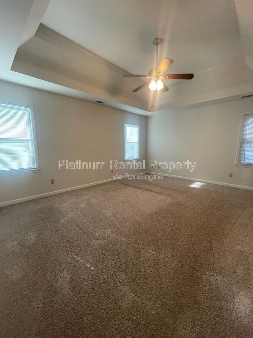 Location, location, location!  Gorgeous 3 bedroom home in desirable Roswell community by Platinum Property Management Services, Inc. property image