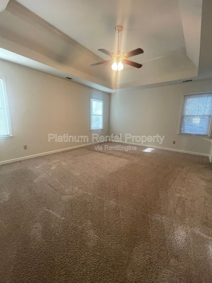 Location, location, location!  Gorgeous 3 bedroom home in desirable Roswell community by Platinum Property Management Services, Inc. property image