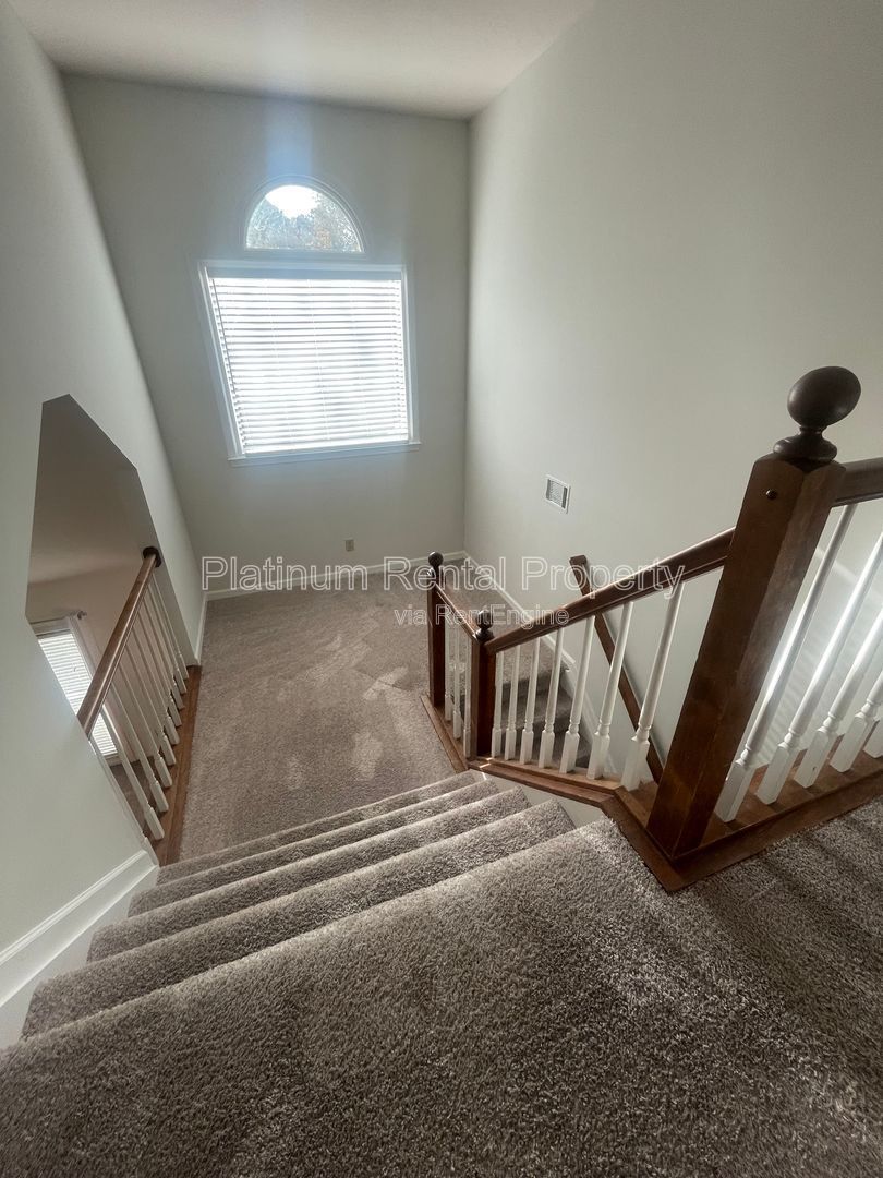 Location, location, location!  Gorgeous 3 bedroom home in desirable Roswell community by Platinum Property Management Services, Inc. property image