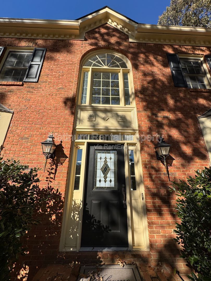 Beautiful 4 Bedroom Brick home in East Cobb / Marietta by Platinum Property Management Services, Inc. property image