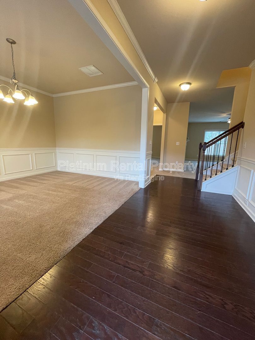 Immaculate, 5-bedroom, executive home in highly sought after Bridgetowne community by Platinum Property Management Services, Inc. property image