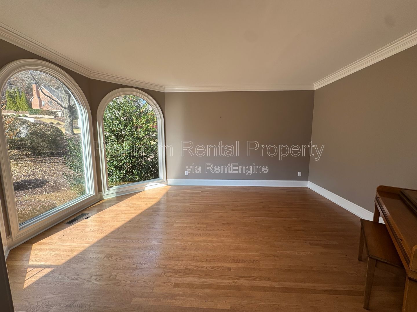 Exquisite 6 Bedroom home in Alpharetta / Roswell for rent by Platinum Property Management Services, Inc. property image