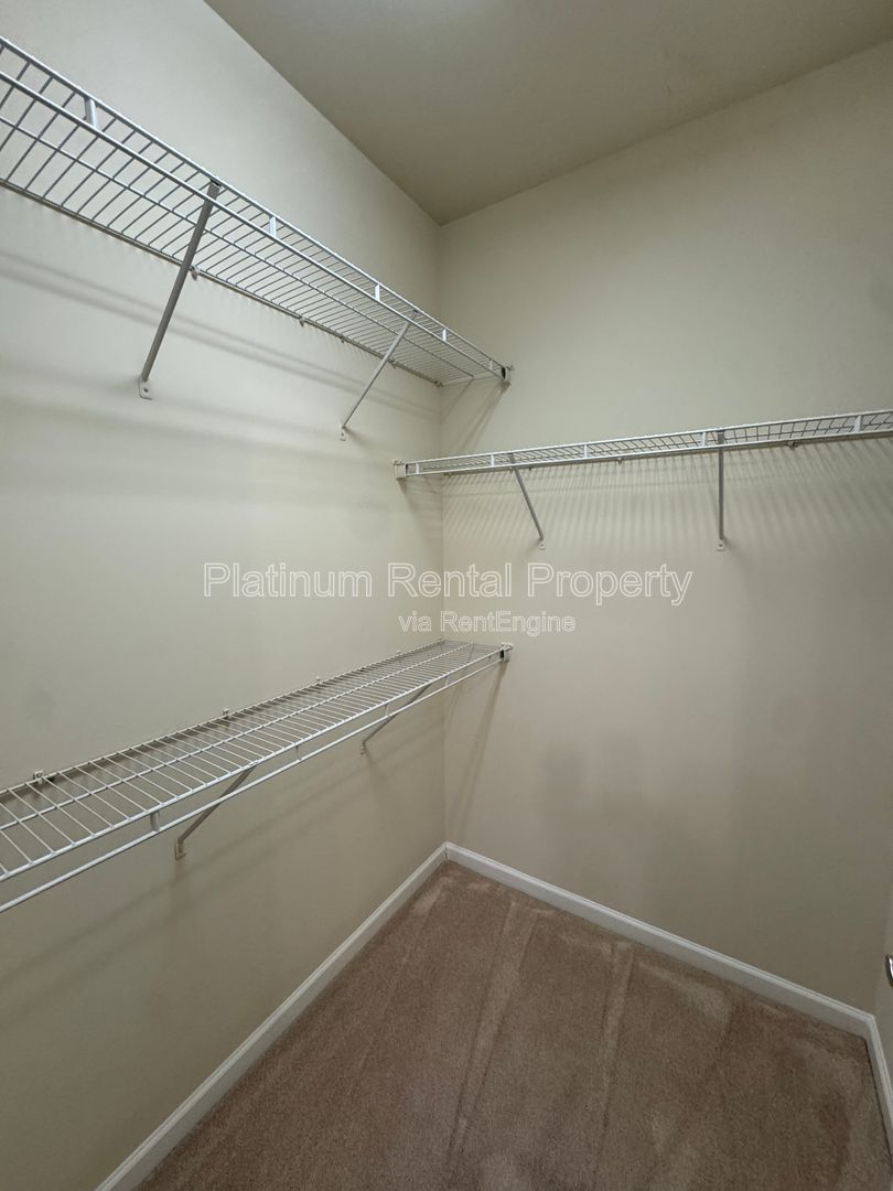2 Bedroom Condo in Amazing Smyrna / Vinings for rent by Platinum Property Management Services, Inc. property image