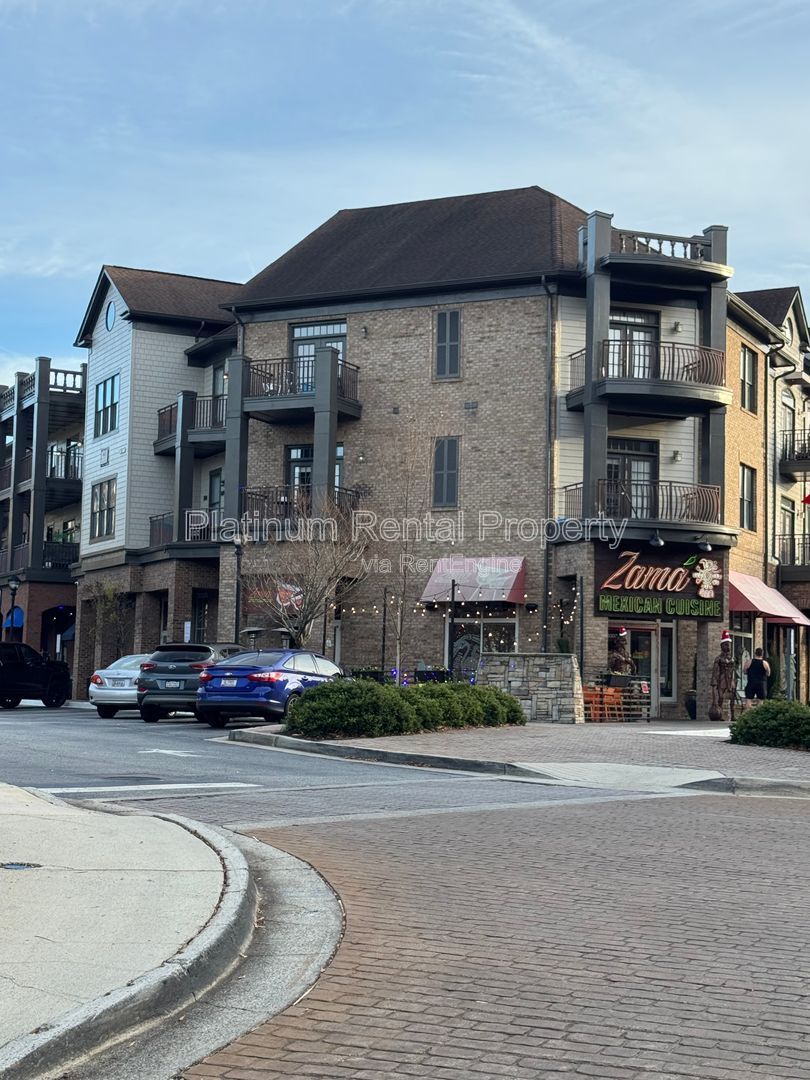 2 Bedroom Condo in Amazing Smyrna / Vinings for rent by Platinum Property Management Services, Inc. property image