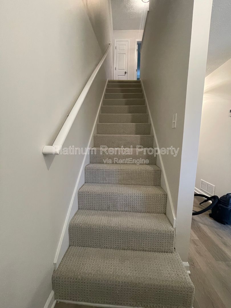 Newly updated 2-bedroom, townhome in convenient Smyrna location, by Platinum Property Management Services, Inc. property image