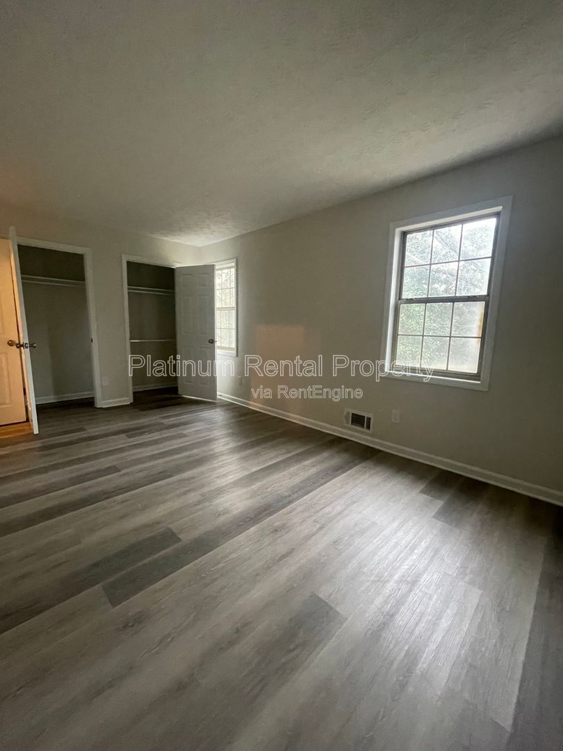 Newly updated 2-bedroom, townhome in convenient Smyrna location, by Platinum Property Management Services, Inc. property image