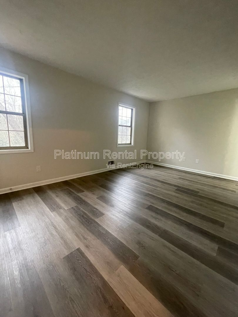 Newly updated 2-bedroom, townhome in convenient Smyrna location, by Platinum Property Management Services, Inc. property image